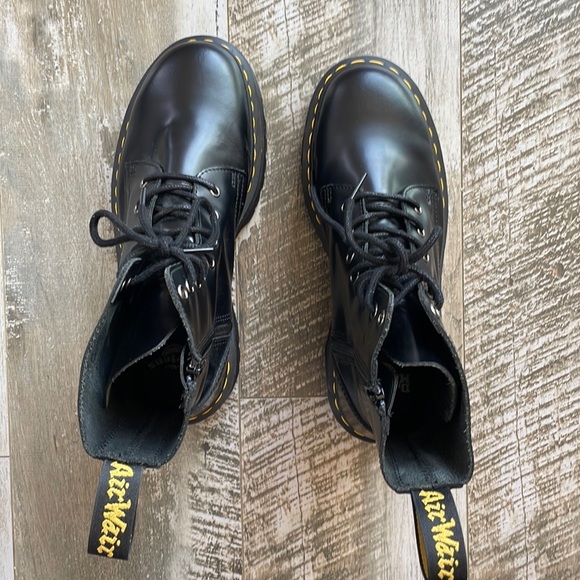 Dr.Martens smooth Jaden boot - Picture 6 of 9